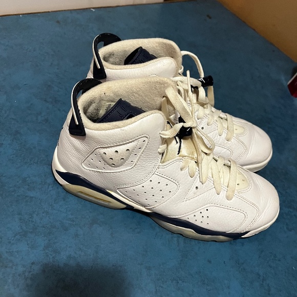 White 13s - Picture 1 of 1